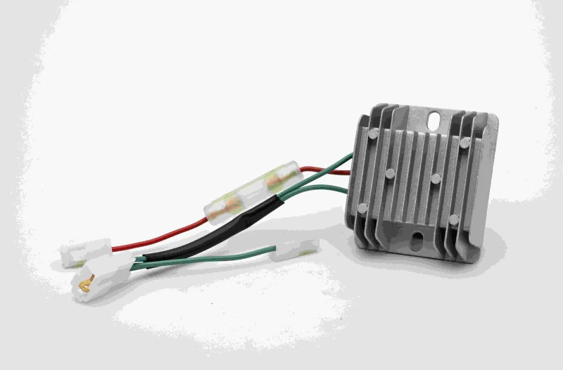 REGULADOR TENSAO DIESEL BD18 - Branco