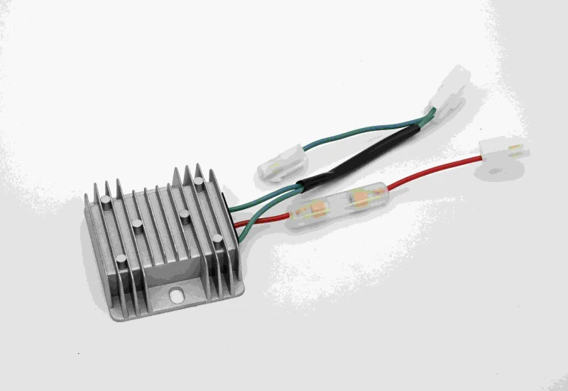 REGULADOR TENSAO DIESEL BD18 - Branco